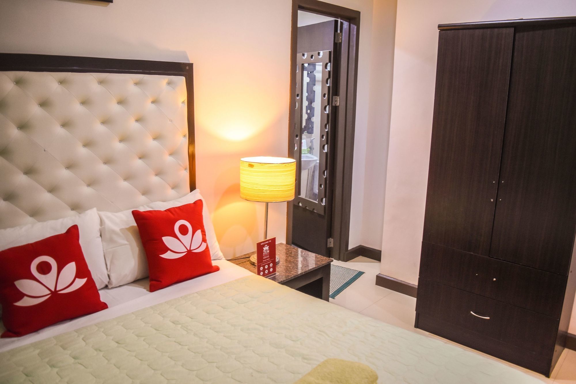 Zen Rooms Pryce Business Park Davao Exterior foto