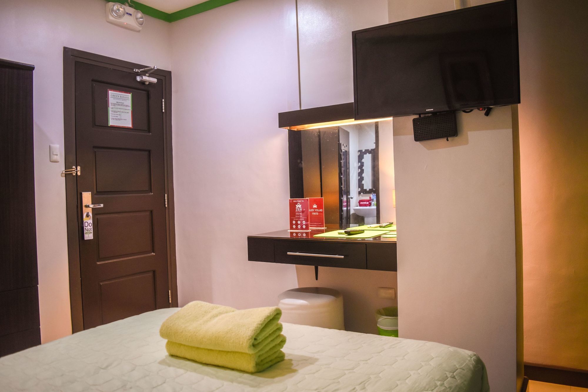 Zen Rooms Pryce Business Park Davao Exterior foto